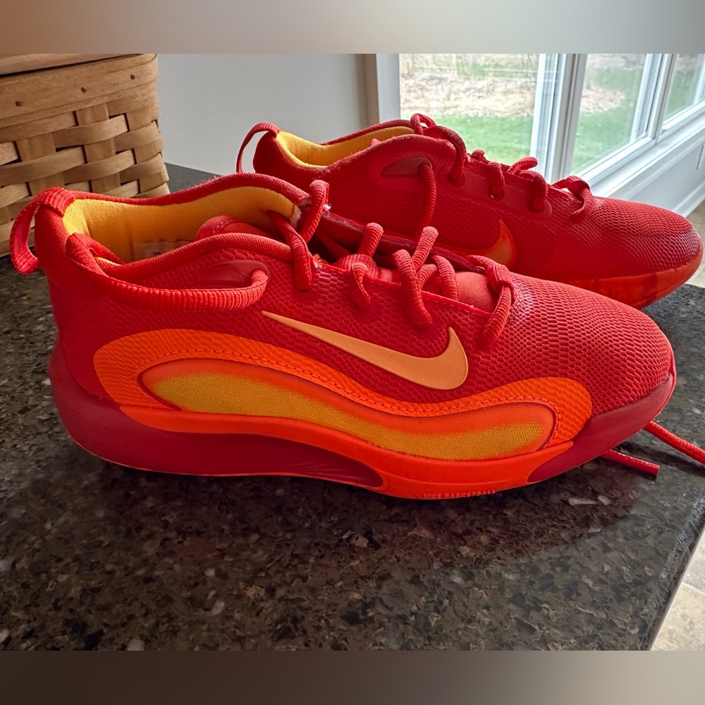 Nike Kids' Basketball Sneakers - Picture 2 of 5